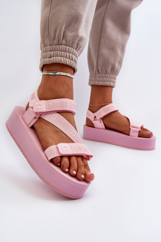 Damensandalen mit Plateau Big Star NN274A529 rosa Farbe Damensandalen mit Plateau Big Star NN274A529 rosa Farbe
