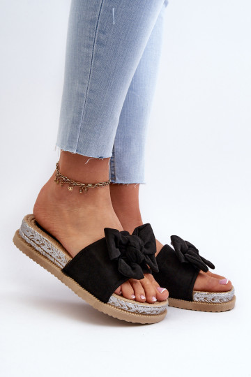 Aflia Plateau-Slipper mit Bändern in Schwarz