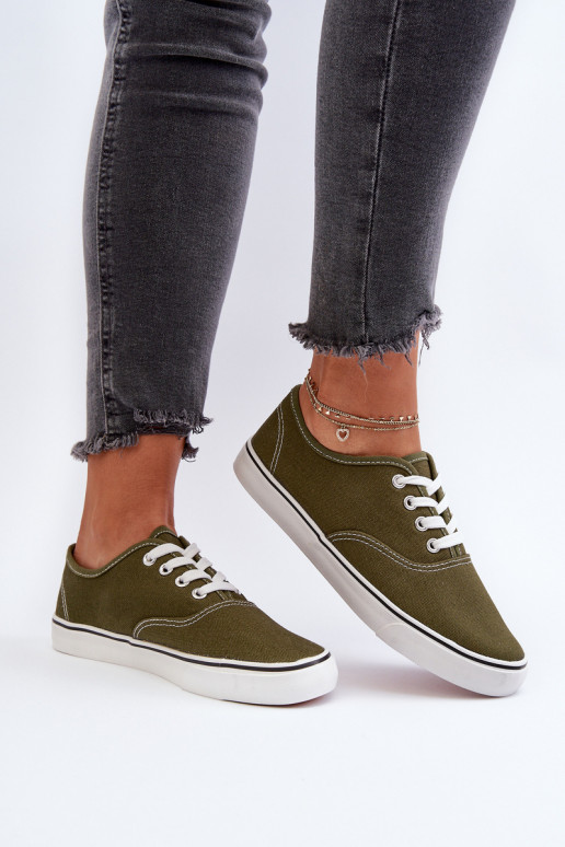 Sneakers Klassisches Sneaker-Modell in der Farbe Khaki Olvali