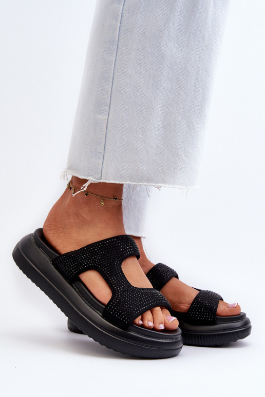 Verzierte Damen-Flip-Flops mit Plateau in der Farbe Schwarz von Jestella Verzierte Damen-Flip-Flops mit Plateau in der Farbe Schwarz von Jestella