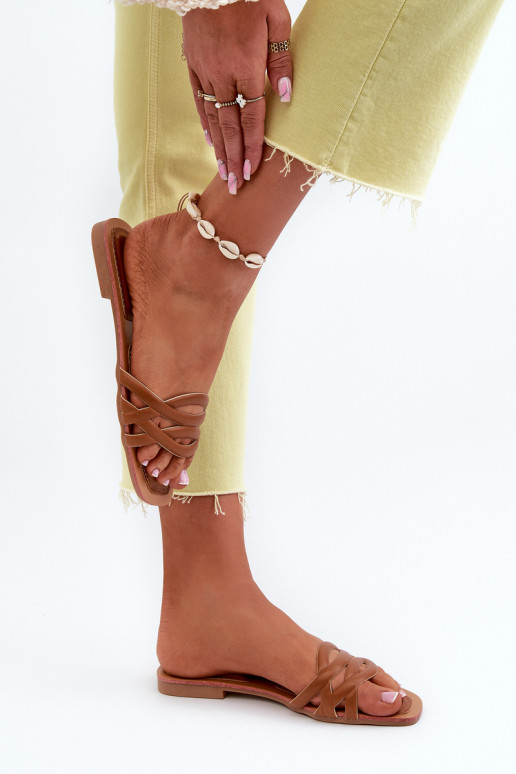 Damenhausschuhe Eko mit breiten Absätzen in der Farbe Braun von Moldela Damenhausschuhe Eko mit breiten Absätzen in der Farbe Braun von Moldela