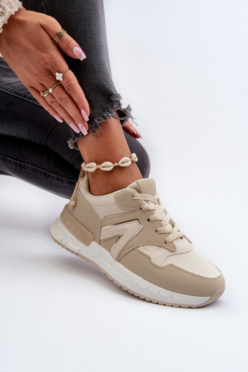 Sneakers-Modellschuhe aus beigem Öko-Leder von Vinelli 2