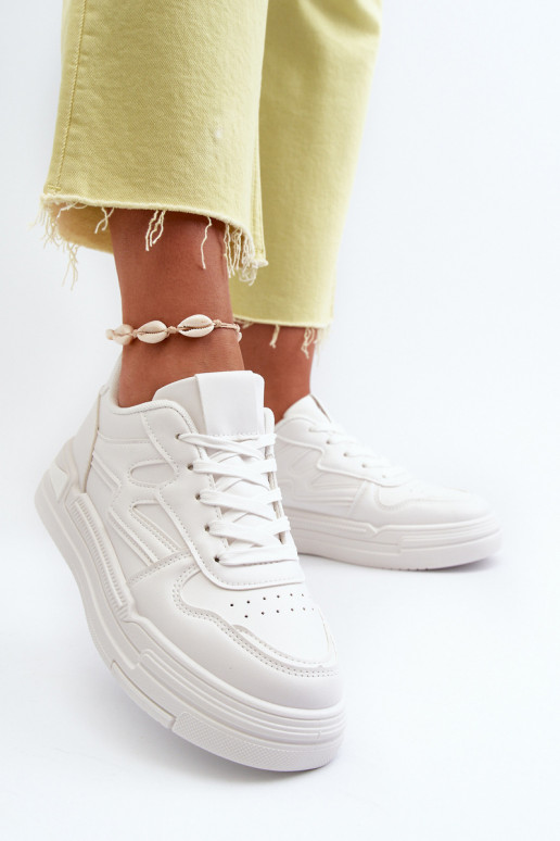 Sneakers-Modellschuhe mit Plateau aus Öko-Leder in der Farbe Weiß Lynnette