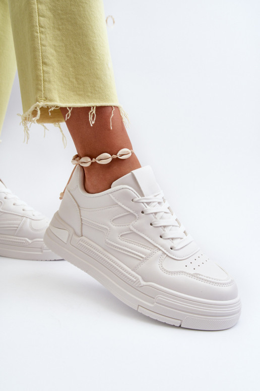 Sneakers-Modellschuhe mit Plateau aus Öko-Leder in der Farbe Weiß Lynnette Sneakers-Modellschuhe mit Plateau aus Öko-Leder in der Farbe Weiß Lynnette