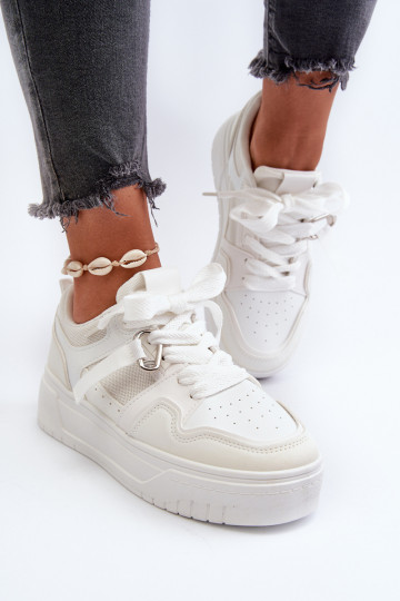 Sneakers-Modellschuhe mit Plateau aus Öko-Leder in der Farbe Weiß Moun