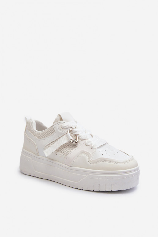 Sneakers-Modellschuhe mit Plateau aus Öko-Leder in der Farbe Weiß Moun Sneakers-Modellschuhe mit Plateau aus Öko-Leder in der Farbe Weiß Moun