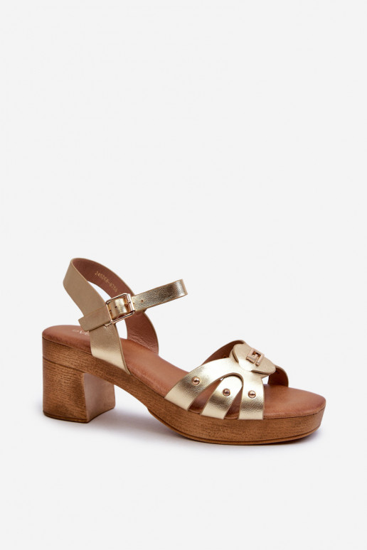 Damensandalen mit Absatz aus Öko-Leder in der goldenen Farbe Assames Damensandalen mit Absatz aus Öko-Leder in der goldenen Farbe Assames