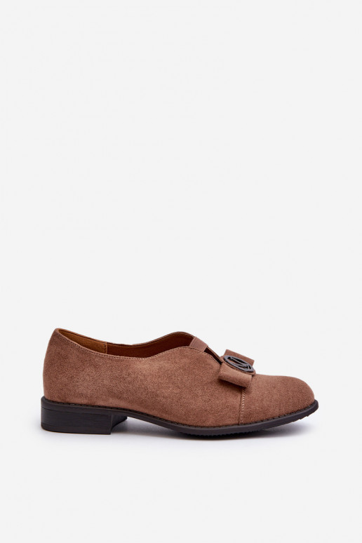 Niedrige Damenschuhe aus Bio-Wildleder mit Verzierung, braun von Hadiena Niedrige Damenschuhe aus Bio-Wildleder mit Verzierung, braun von Hadiena