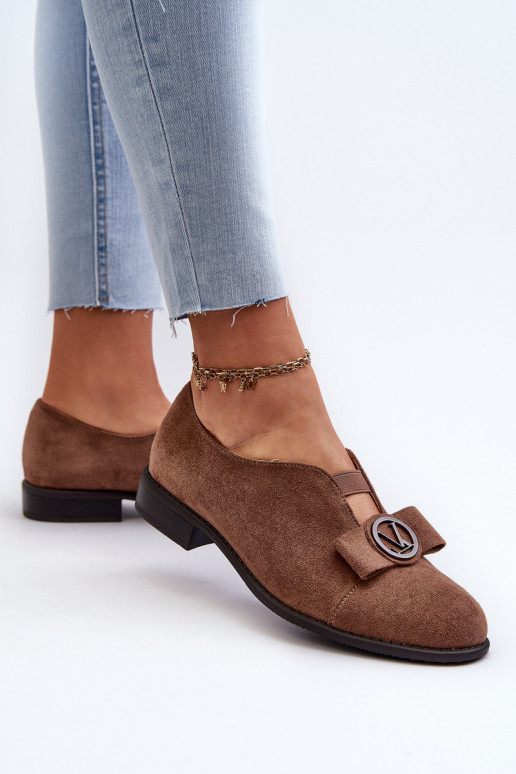 Niedrige Damenschuhe aus Bio-Wildleder mit Verzierung, braun von Hadiena Niedrige Damenschuhe aus Bio-Wildleder mit Verzierung, braun von Hadiena