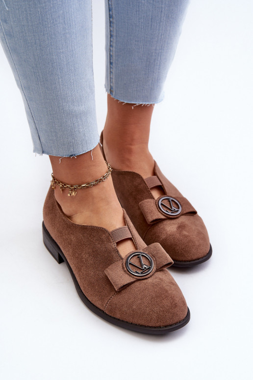 Niedrige Damenschuhe aus Bio-Wildleder mit Verzierung, braun von Hadiena Niedrige Damenschuhe aus Bio-Wildleder mit Verzierung, braun von Hadiena