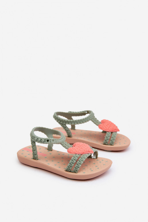 Sandalen für Kinder mit Herzen 81997 Ipanema My First Baby grüne Farbe