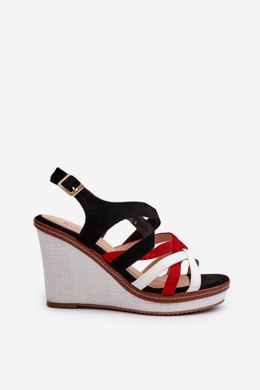 Plateausandalen mit Riemen in der Farbe Schwarz Ellen Plateausandalen mit Riemen in der Farbe Schwarz Ellen