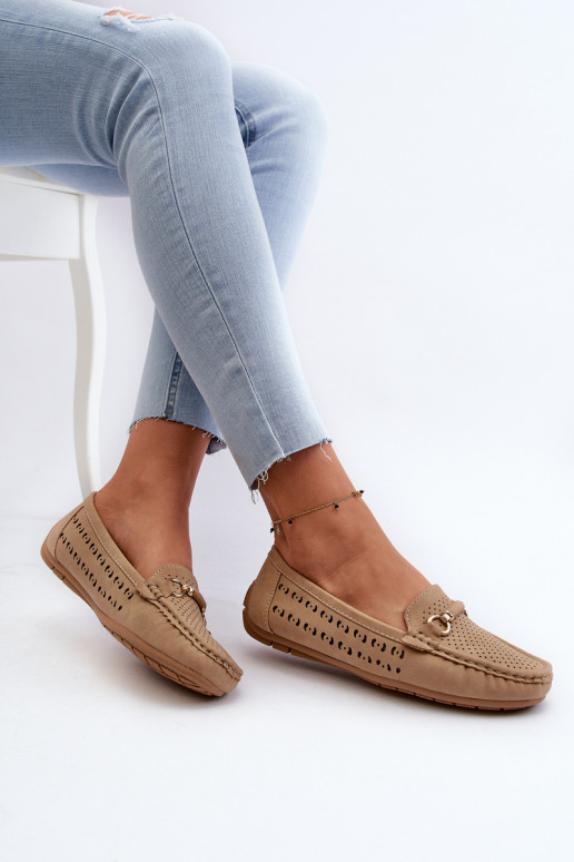 Durchbrochene Damenmokassins mit Ornamenten in braunem Kaydance Durchbrochene Damenmokassins mit Ornamenten in braunem Kaydance