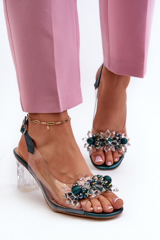 Sandalen Perregimi mit Absätzen mit schönen Details in grüner Farbe D&A MR38-D1 Sandalen Perregimi mit Absätzen mit schönen Details in grüner Farbe D&A MR38-D1