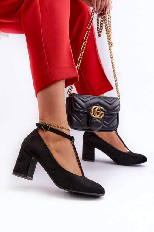 Schwarze Raniyah-Pumps aus Öko-Wildleder mit Absatz