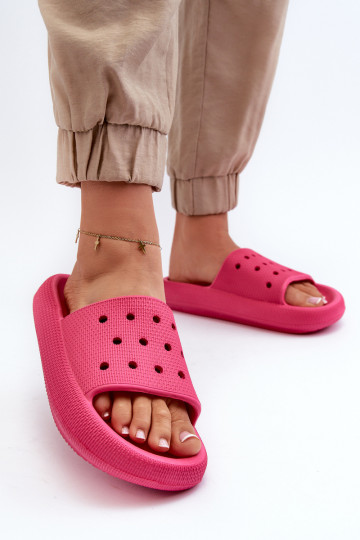 Leichte Hausschuhe mit massiver Sohle in rosa Farbe Beula
