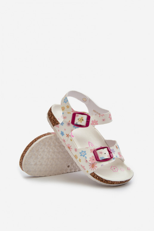 Sandalen für Kinder mit Blumen und Schnallen in der Farbe Weiß von Memoria