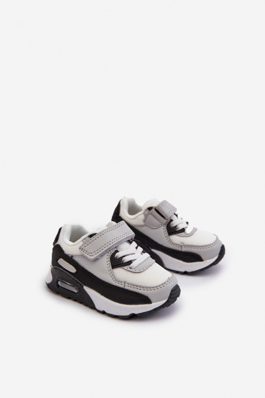 Kinder-Sneaker-Modellschuhe mit Klebeverschlüssen in der grauen Farbe Krissandra
