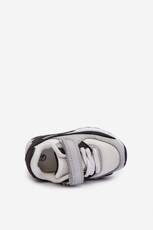 Kinder-Sneaker-Modellschuhe mit Klebeverschlüssen in der grauen Farbe Krissandra