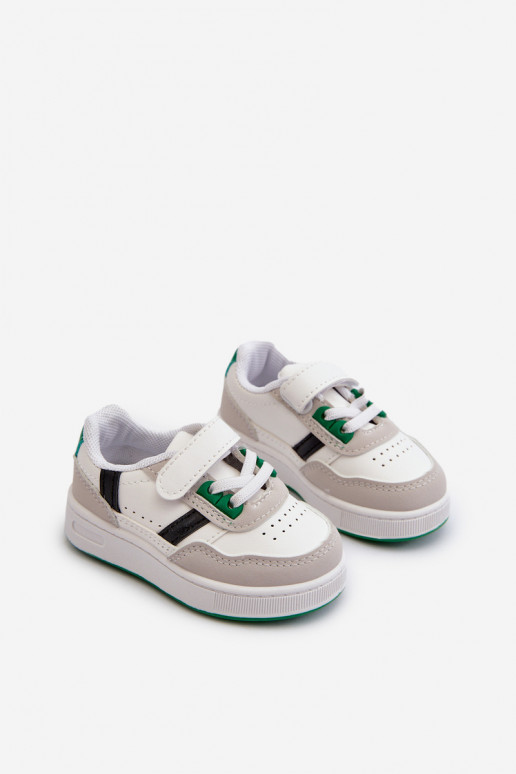 Kindersportschuhe des klassischen Modells Weiß-Grün in der Farbe Marlin