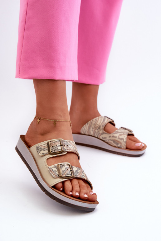 Bequeme Damenhausschuhe mit Schnallen Inblu CP000045 in Goldfarbe