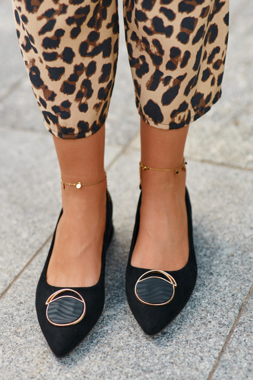 Schuhe mit niedrigem Absatz Z aus Öko-Wildleder S.Barski KV27-037 in der Farbe Schwarz