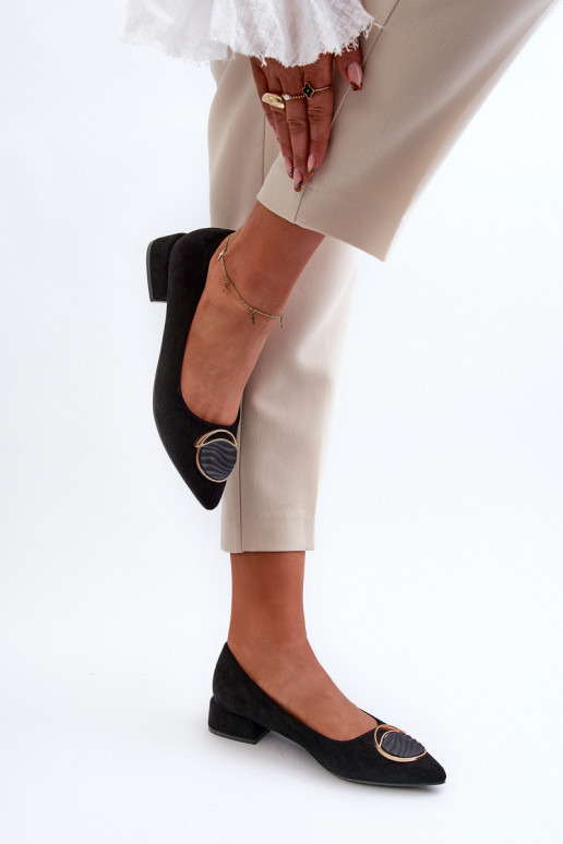 Schuhe mit niedrigem Absatz Z aus Öko-Wildleder S.Barski KV27-037 in der Farbe Schwarz