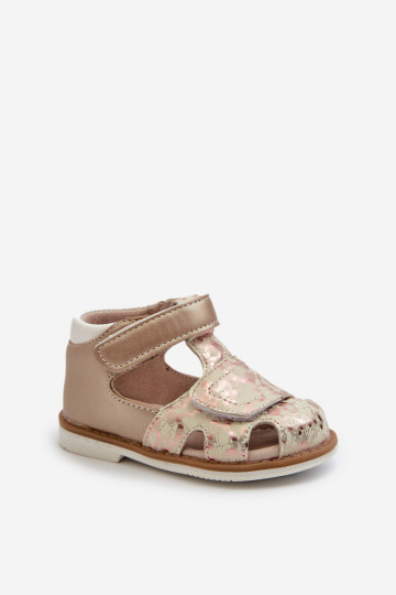 Gemusterte Kindersandalen mit Klebeverschlüssen in der Farbe Gold von Maellita