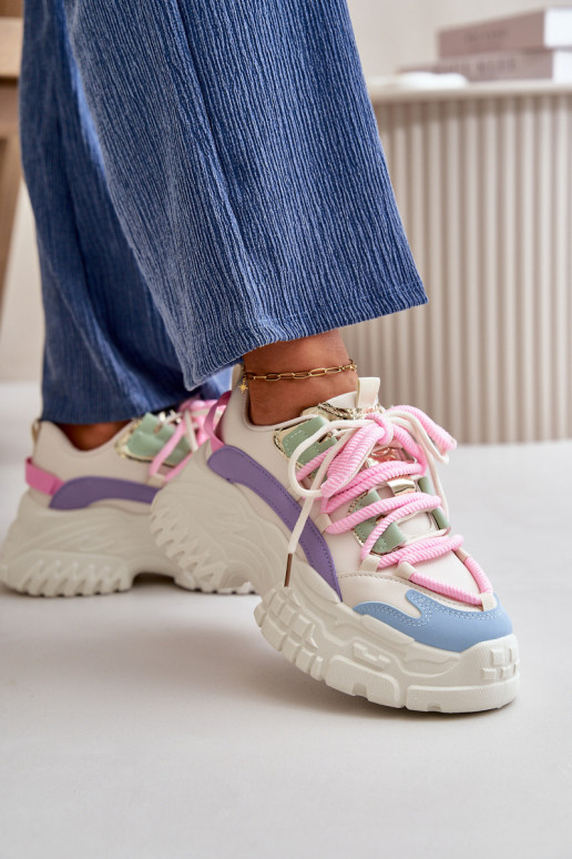 Sneakers Modellschuhe Damen mit modischen massiven Sohlen in verschiedenen Farben Nevela Sneakers Modellschuhe Damen mit modischen massiven Sohlen in verschiedenen Farben Nevela