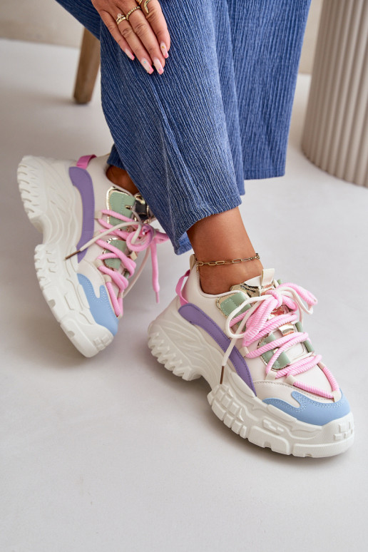 Sneakers Modellschuhe Damen mit modischen massiven Sohlen in verschiedenen Farben Nevela Sneakers Modellschuhe Damen mit modischen massiven Sohlen in verschiedenen Farben Nevela