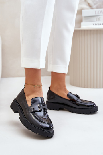 Mokassins für Damen mit Lackeffekt Vinceza 62187 schZuarze Farbe