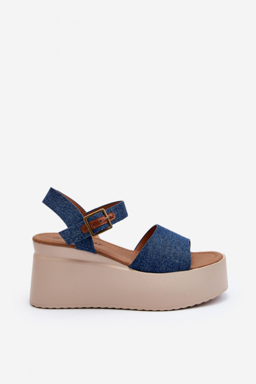 Jeans-Plateausandalen in blauer Farbe... Jeans-Plateausandalen in blauer Farbe...