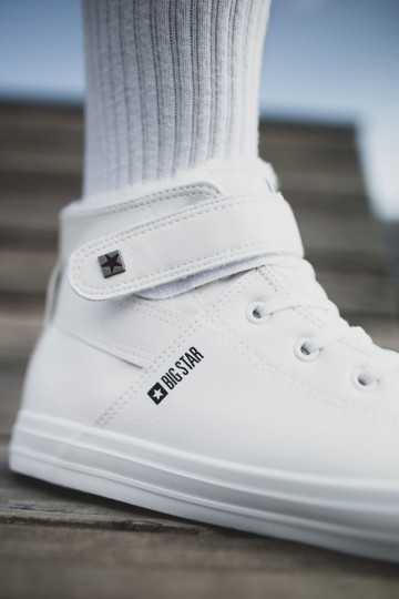 Herren Freizeitschuhe Big Star isoliert weiß Y174024FIN 2