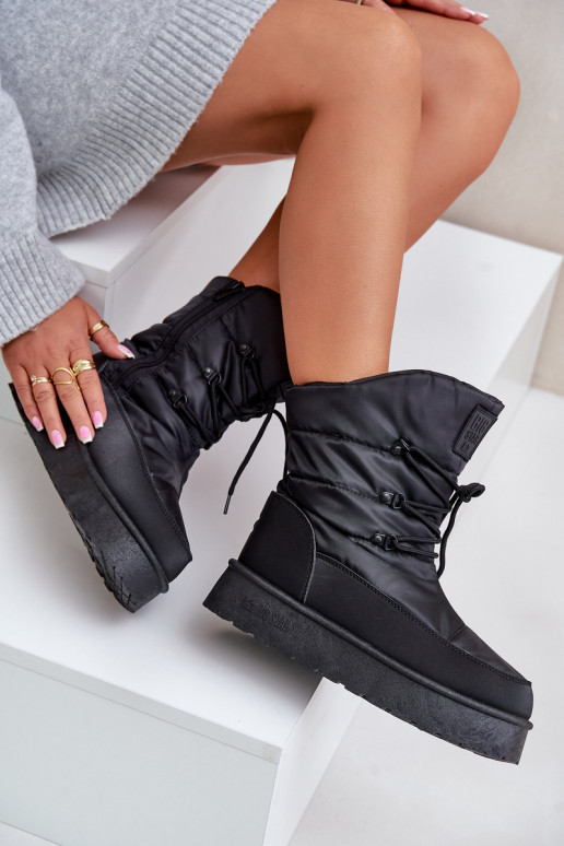 Schneestiefel mit einer Plattform Zum Schloss Big Star OO274884 schZuarze Farbe