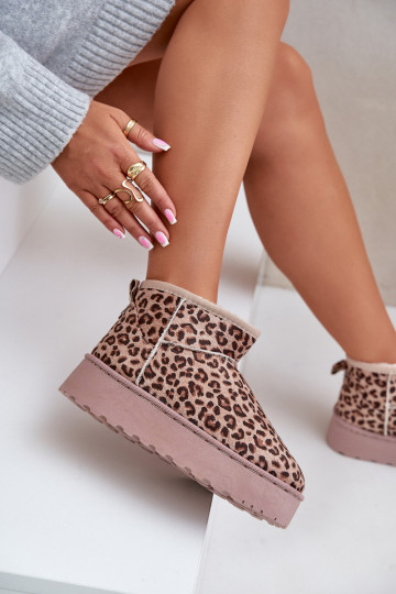 Schneestiefel Feminin mit Leopardenfellmuster mit einer Plattform sich Zuarm laufen mit Fell innen braune Farbe Xamella 2