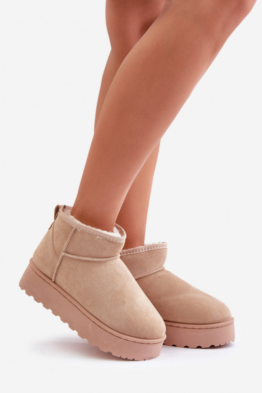 Schneestiefel für Damen mit Plateau zum Wärmen und Fell innen in der Farbe Beige von Xamella Schneestiefel für Damen mit Plateau zum Wärmen und Fell innen in der Farbe Beige von Xamella