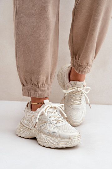 Sneakers Stilvollllschuhe Feminin Z Przetarciami mit einer Plattform Beige SeladZuen