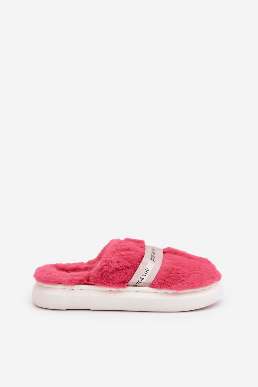 Hausschuhe mit dekorierten Absätzen in Rosa Savalithea