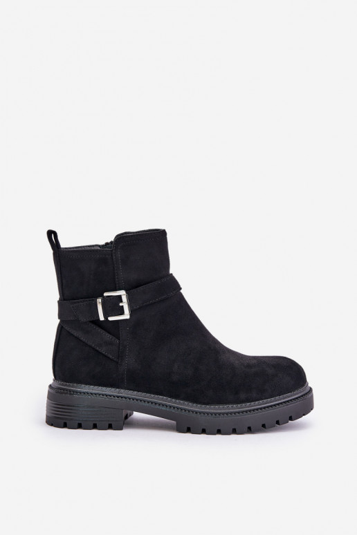 Warm gefütterte Stiefeletten aus... Warm gefütterte Stiefeletten aus...