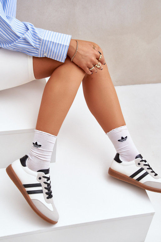 Turnschuhe mit flacher Sohle Turnschuhe Feminin INeiß-schZuarze Farbe Loredis