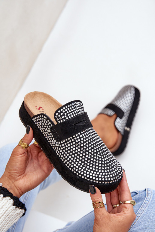 Damenhausschuhe Dekoriert Cyrkoniami mit einer Plattform schZuarze Farbe Deorani