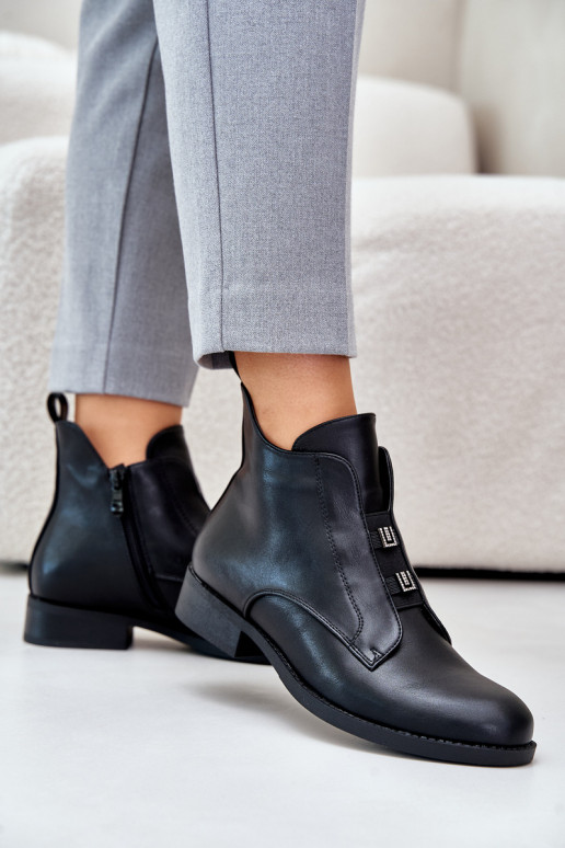 Warmes Damenstiefeletten mit breiten... Warmes Damenstiefeletten mit breiten...