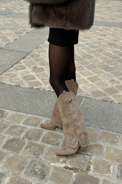 Stiefel mit Absätzen Iveliri sandfarben Stiefel mit Absätzen Iveliri sandfarben