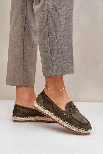 Espadrilles Mit JutoZua Plecionką Auf flacher Sohle Khaki-Farbe-Farbe Shilova