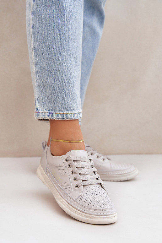 Sneaker aus Ermöglichtturleder graue Farbe Cloesa Sneaker aus Ermöglichtturleder graue Farbe Cloesa