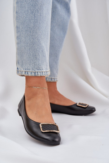 Schwarze Ballerinas mit Ornamenten aus Kunstleder Tulnelia