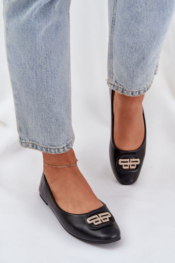 Ballerinas Auf flacher Sohle mit Ornamenten schZuarze Farbe Ainoria