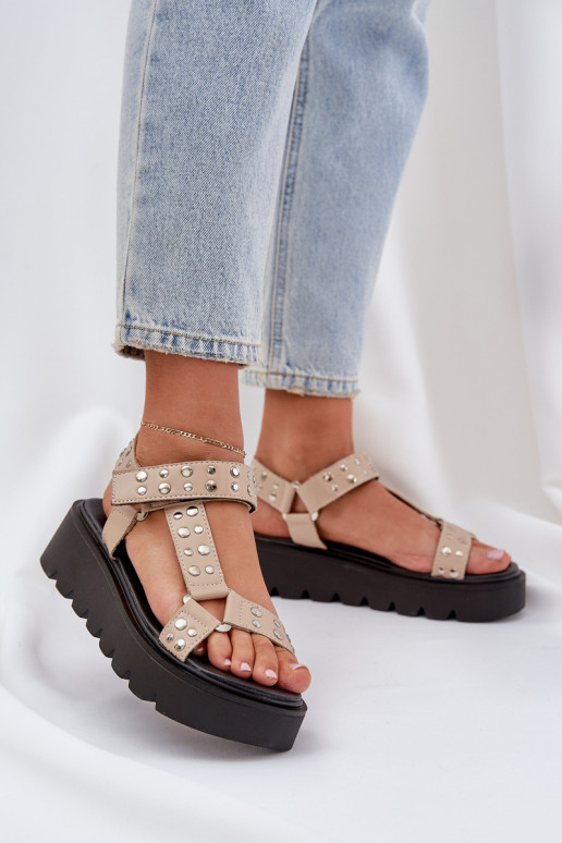 Dekoriert Sandalen mit einer Plattform Beige Tatellia Dekoriert Sandalen mit einer Plattform Beige Tatellia