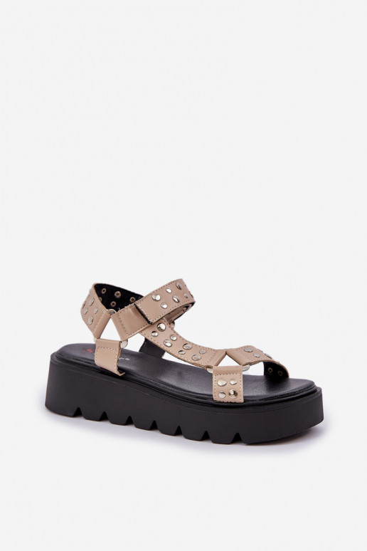Dekoriert Sandalen mit einer Plattform Beige Tatellia Dekoriert Sandalen mit einer Plattform Beige Tatellia
