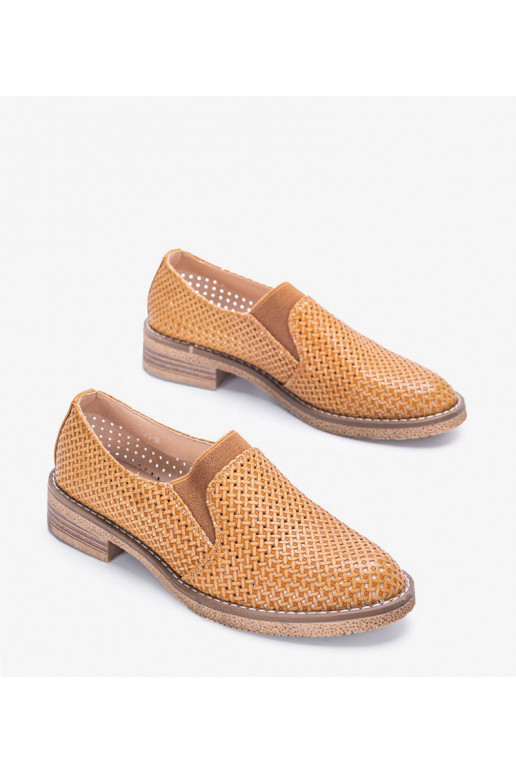 Braune durchbrochene Schuhe Nilde